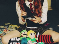 Фрагмент из Девушка и Nintendo DS